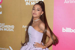 Ariana Grandes verbocktes Tattoo sorgt für Lacher Bild von Ariana Grandes verbocktes Tattoo sorgt für Lacher