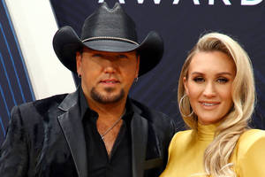 Jason Aldean und Brittany Kerr sind wieder Eltern Bild von Jason Aldean und Brittany Kerr sind wieder Eltern