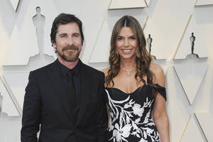Bild von Christian Bale und seine Frau