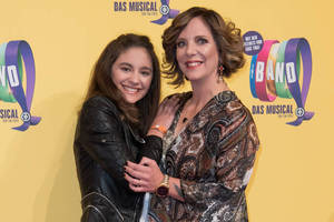 Bild von Daniela Büchner mit Tochter Jada