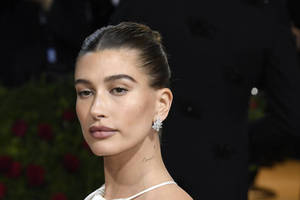 Hailey Bieber Bild von Hailey Bieber