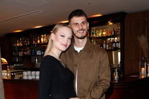 Cheyenne Ochsenknecht und Nino Sifkovits Bild von Cheyenne Ochsenknecht und Nino Sifkovits